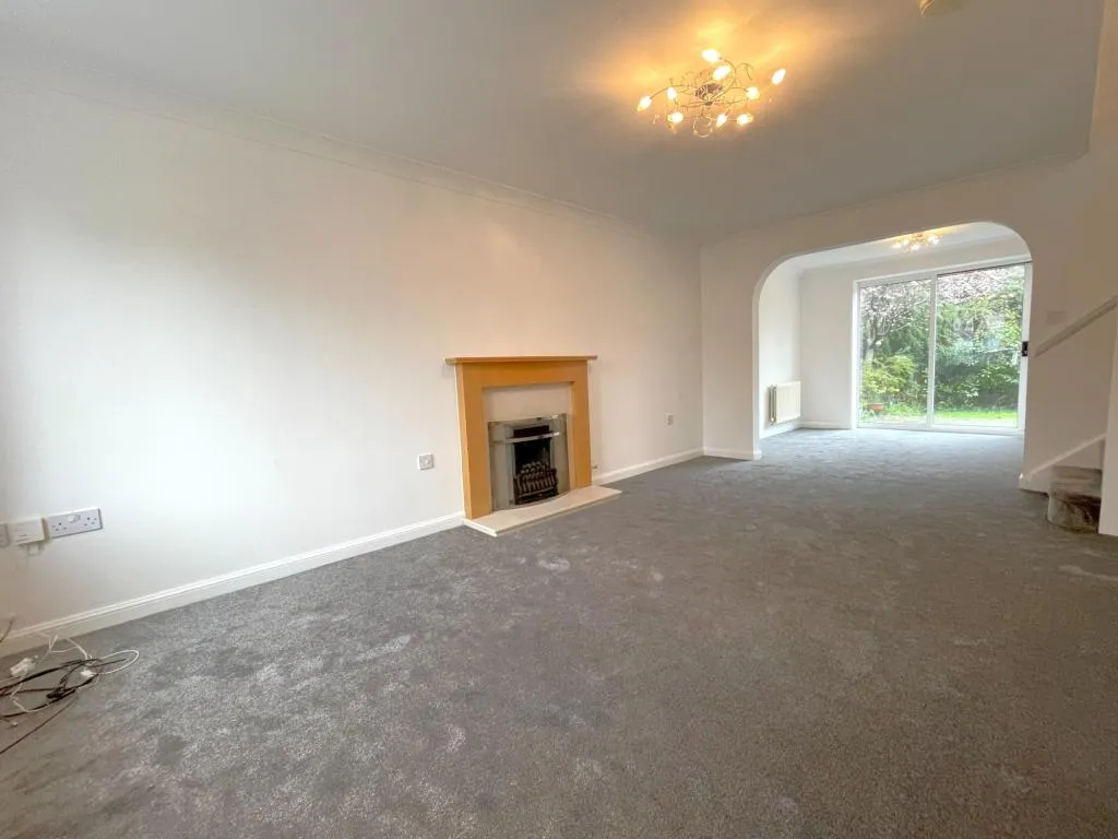 House Sycamore Lane in Ashford