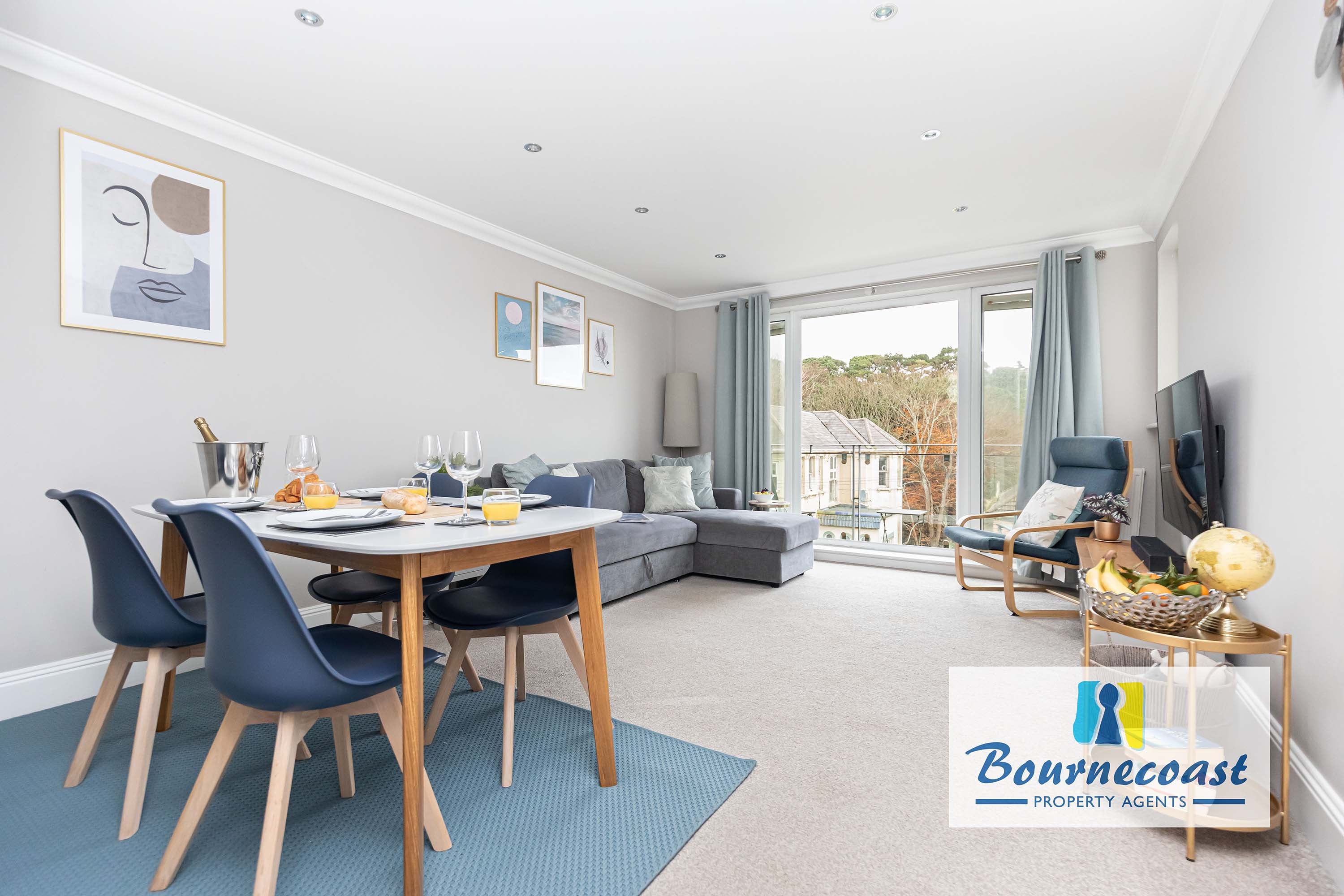 Flat Studland Road in Bournemouth