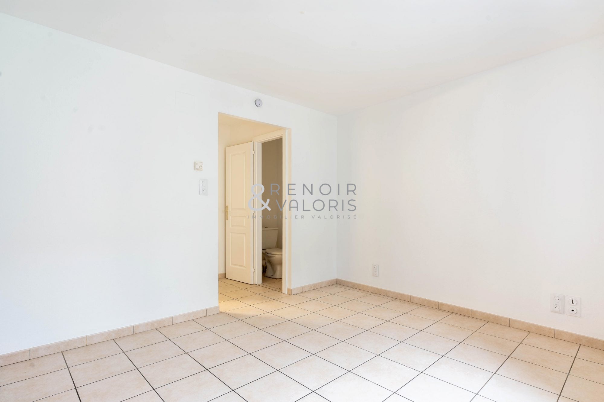 Room M 674 in Nancy