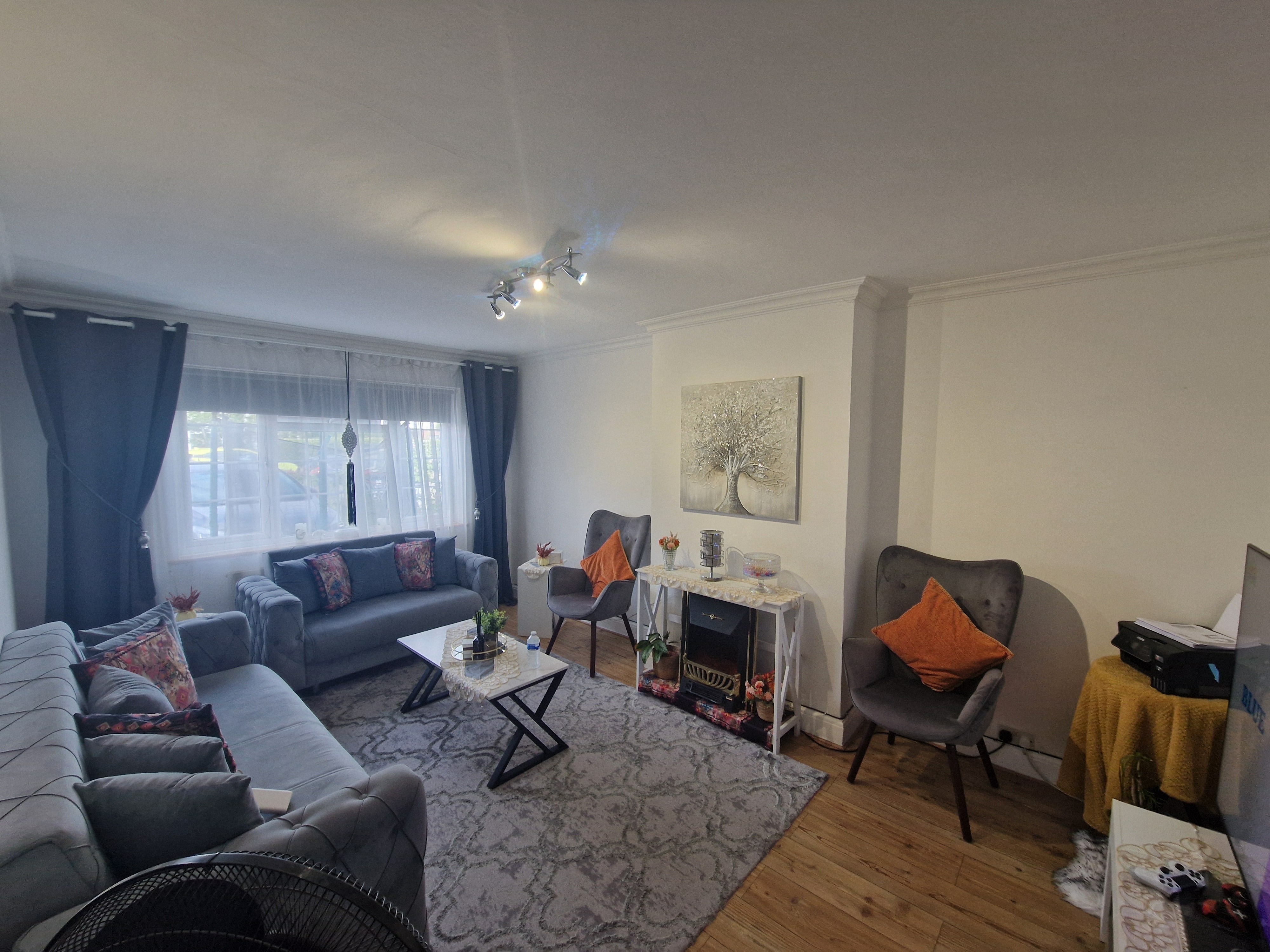 Flat Tavistock Avenue in St Albans