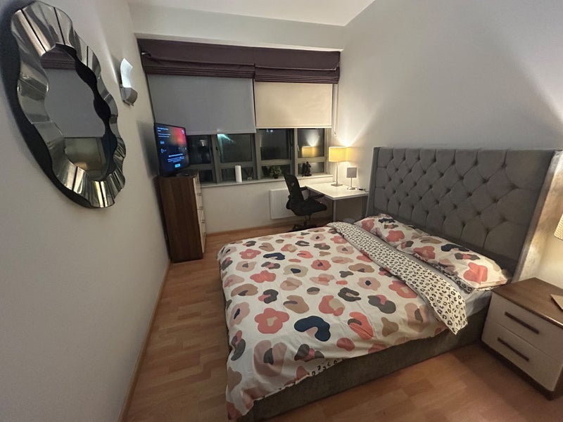 Room City Road in Greater London