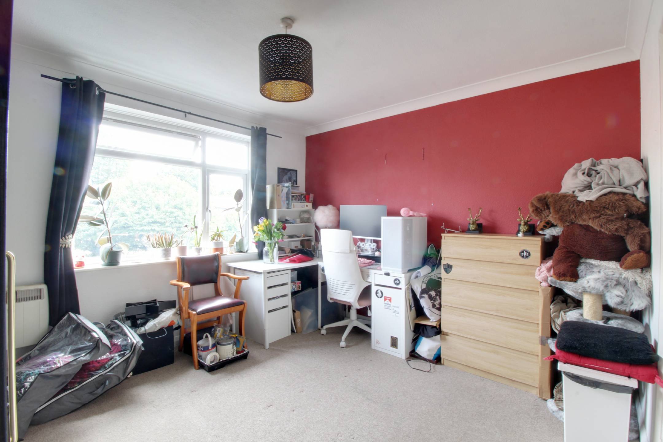 Flat Waldronhyrst in Greater London