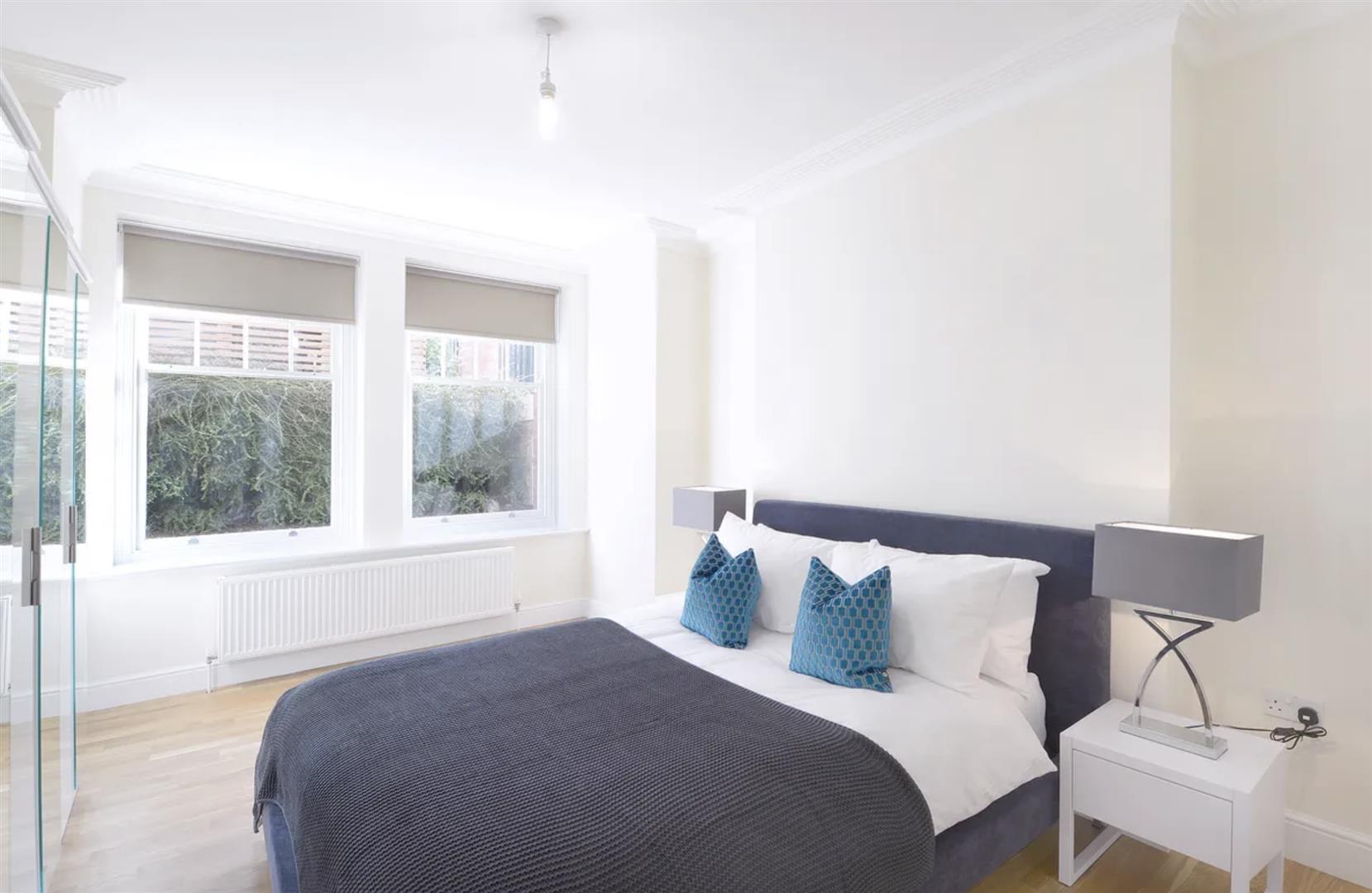 Flat Hamlet Gardens in Greater London
