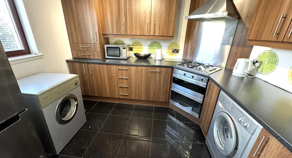 Flat Cairnfield Circle in Aberdeen City