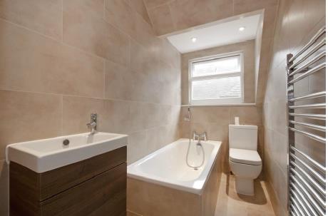 Flat Oakhill Avenue in Greater London