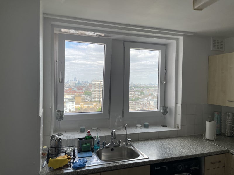 Room Hall Place in City of Westminster