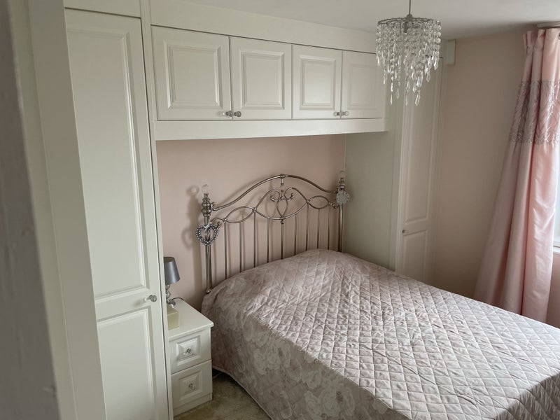 Room Hall Place in City of Westminster