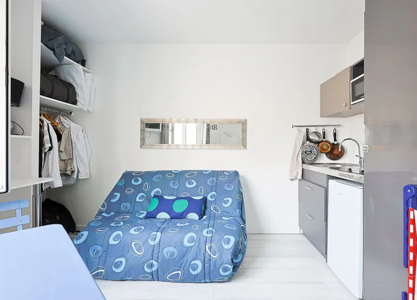 Flat Rue Jacques Dulud in Neuilly-sur-Seine