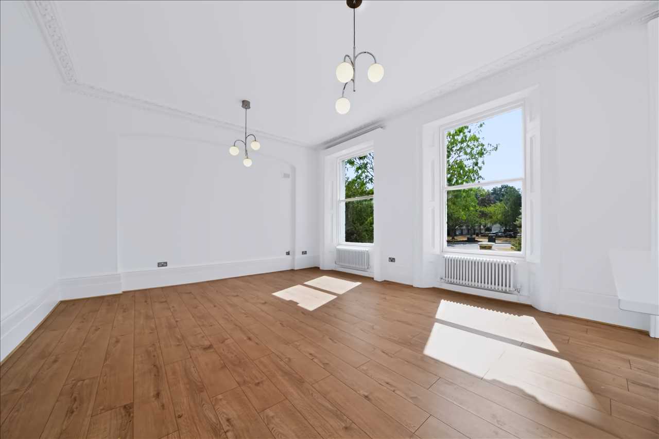 Flat Vanbrugh Park in Greater London