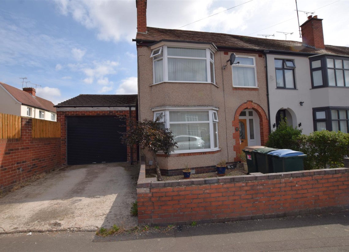 House Beaumont Crescent in Coventry