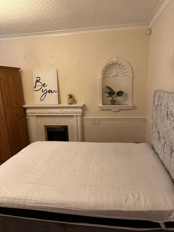 Room St John Street in Salford