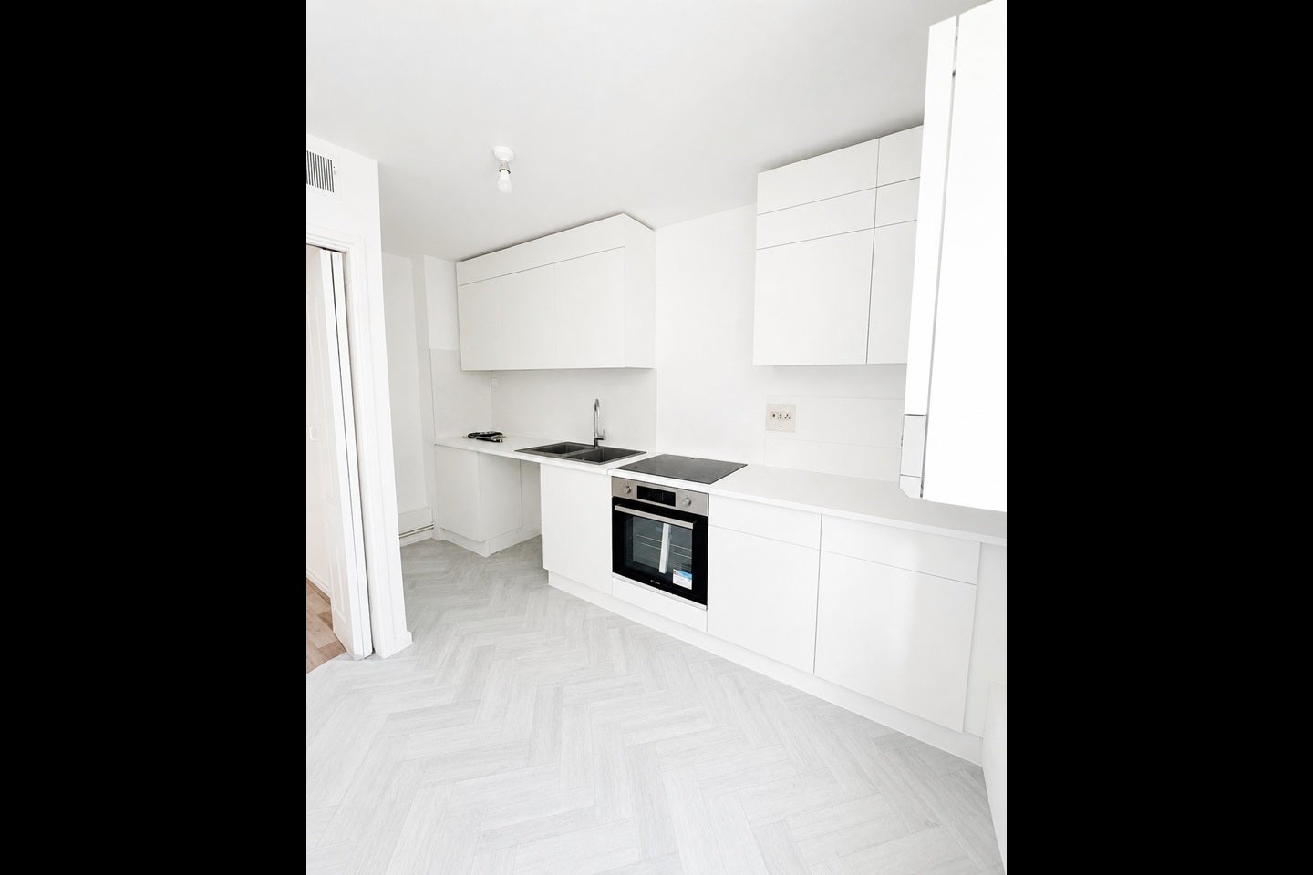 Room Boyd Street in Greater London