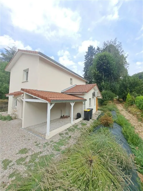 House Route de Lyon in Apprieu