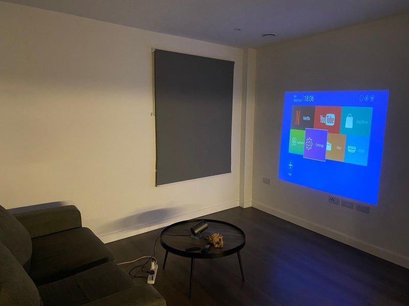Room College Road in Greater London