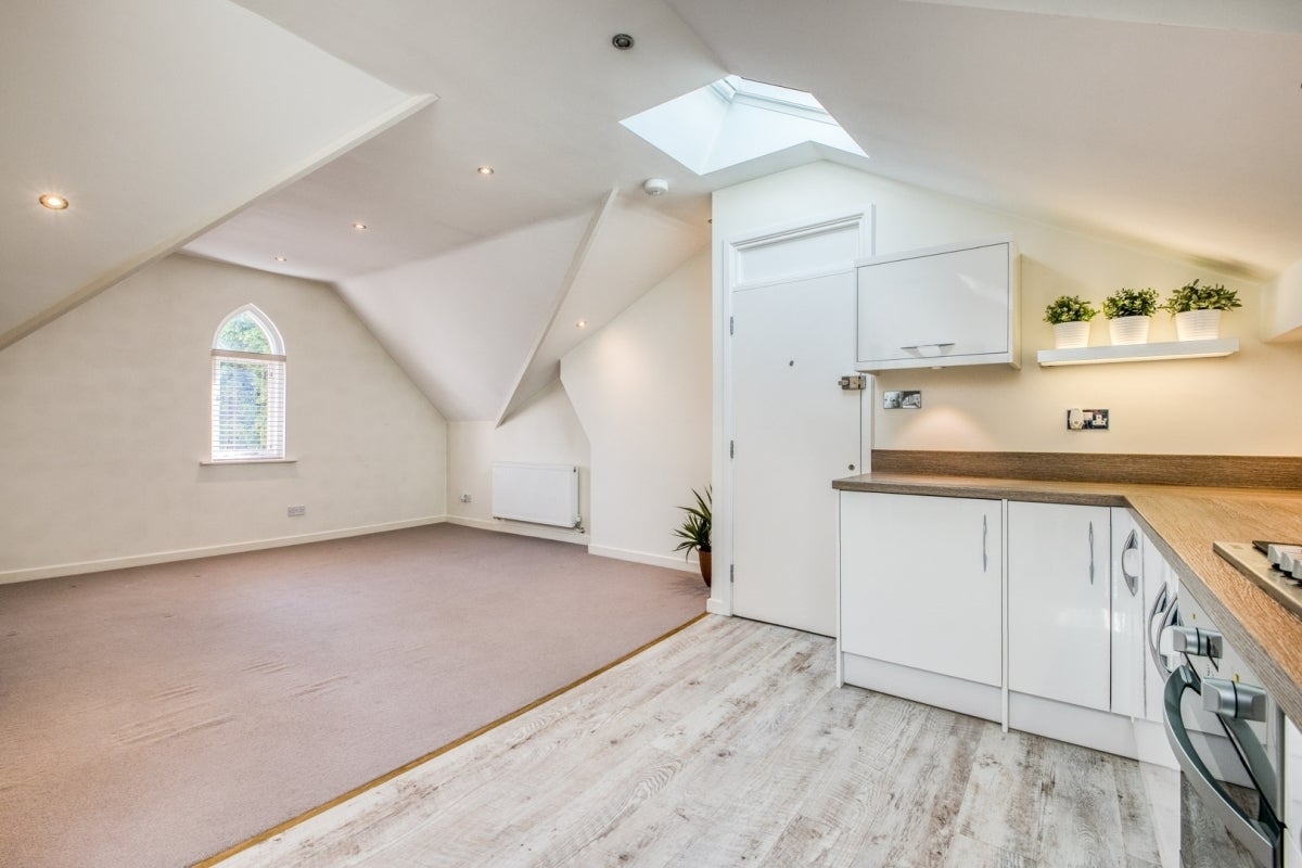 Flat Kenilworth Road in Royal Leamington Spa