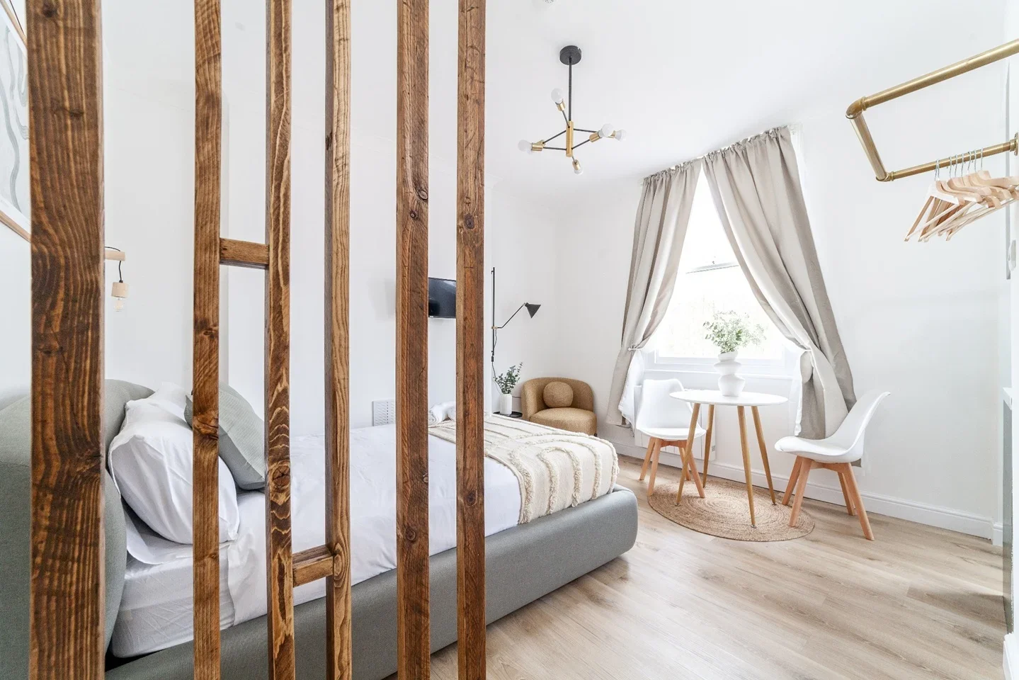 Flat Finsbury Park Road in Greater London