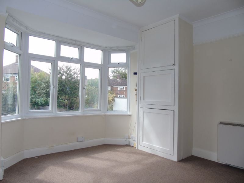 Flat Courtland Road in Oxford