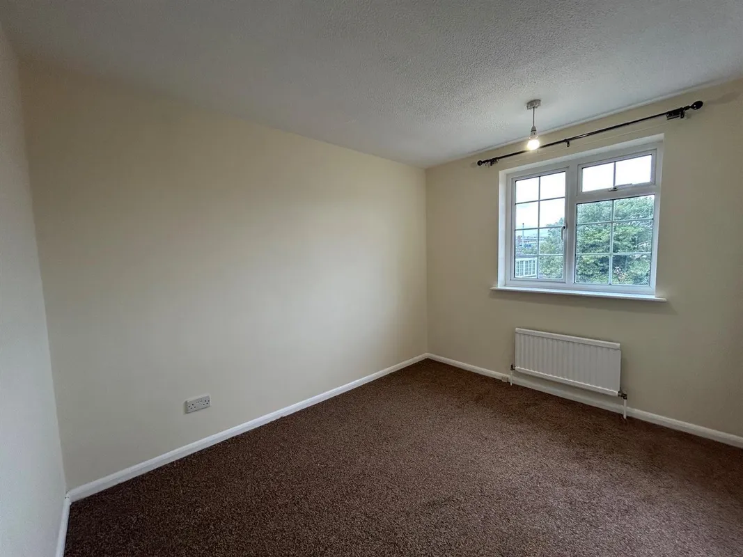 House Leicester Close in Kettering