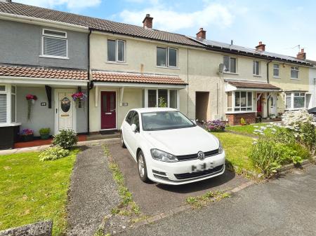 House Rowan Drive in Lisburn