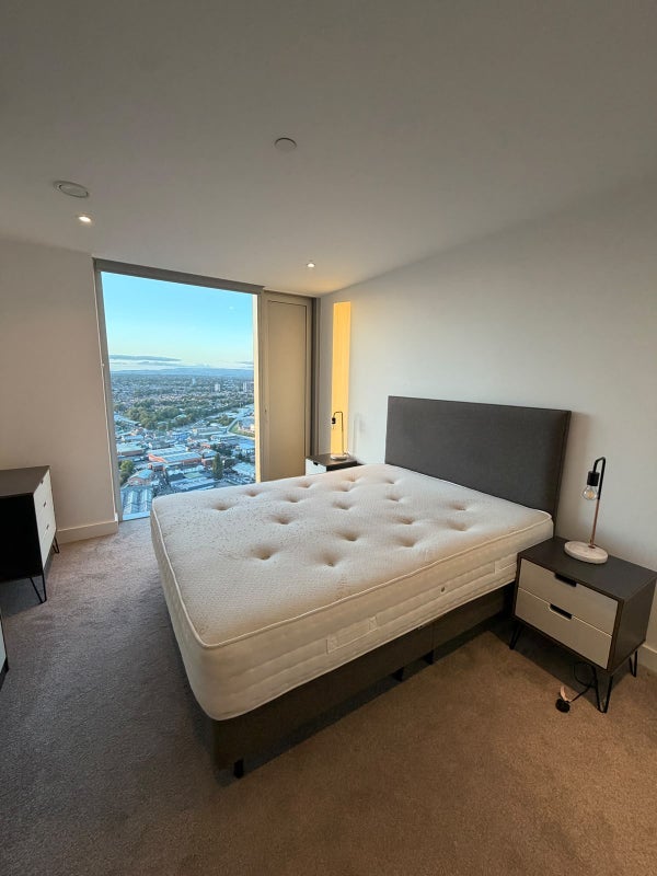 Room Greengate in Salford