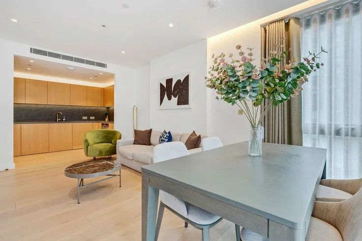 Flat Camley Street in Greater London