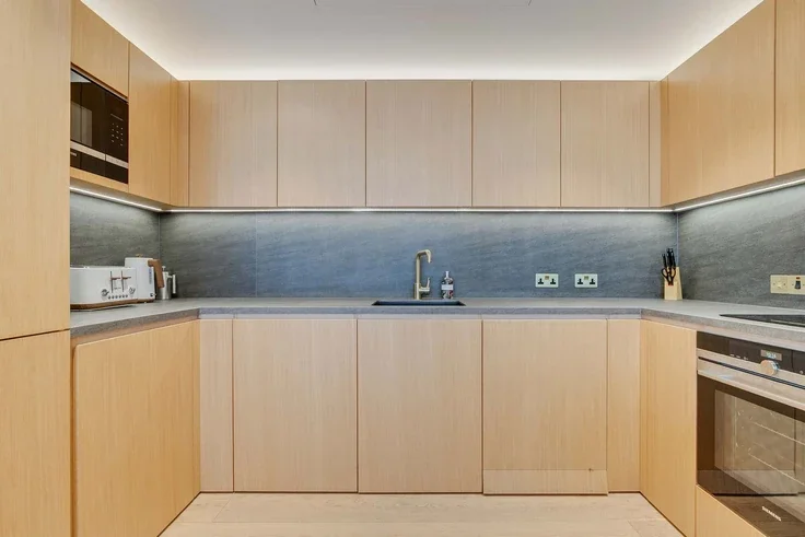 Flat Camley Street in Greater London