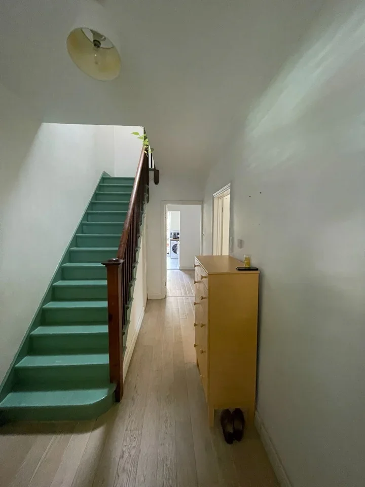 Room Ridgdale Street in Greater London
