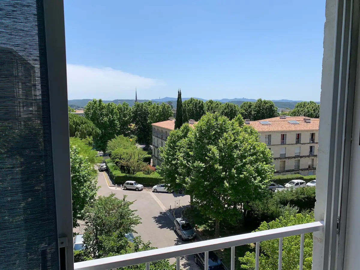 Flat Avenue de la Cascade in Aix-en-Provence