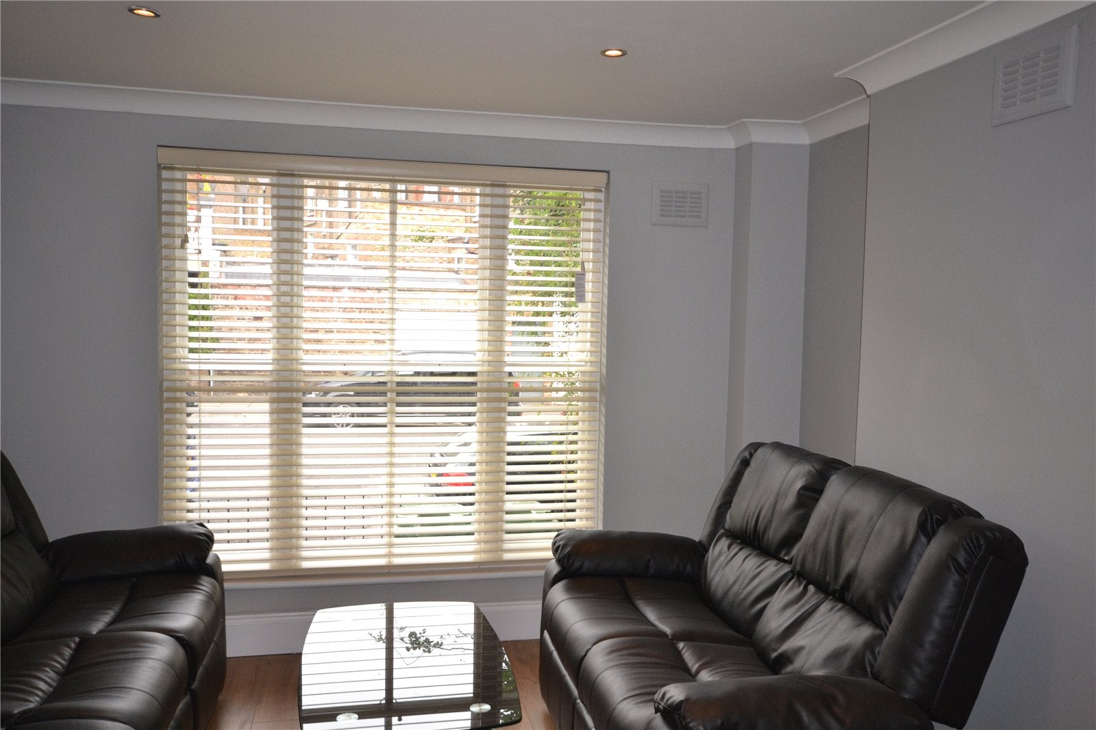 Flat Rhyl Street in Greater London