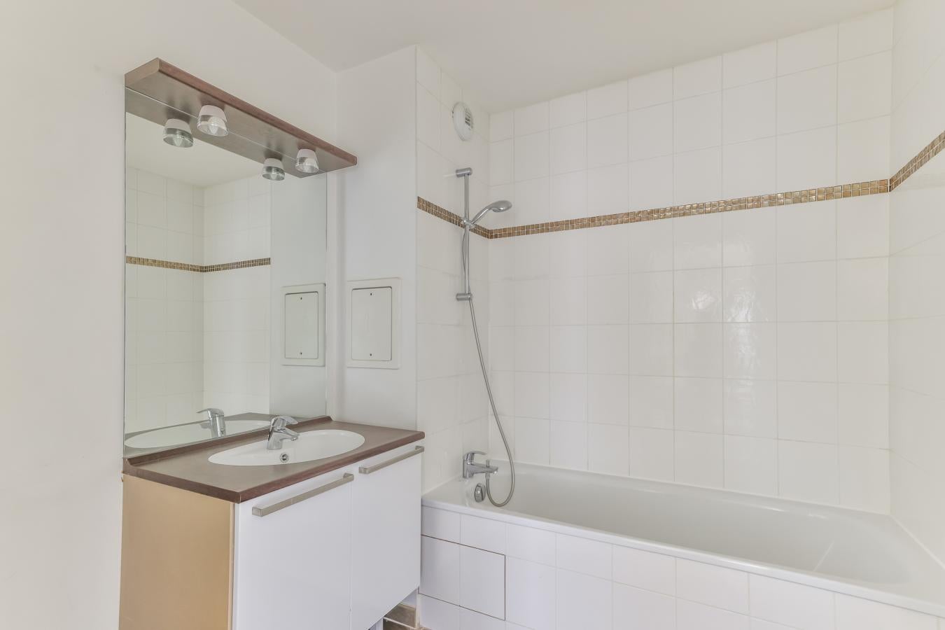 Appartement Chemin du Colonel Arnaud Beltrame à Issy-les-Moulineaux