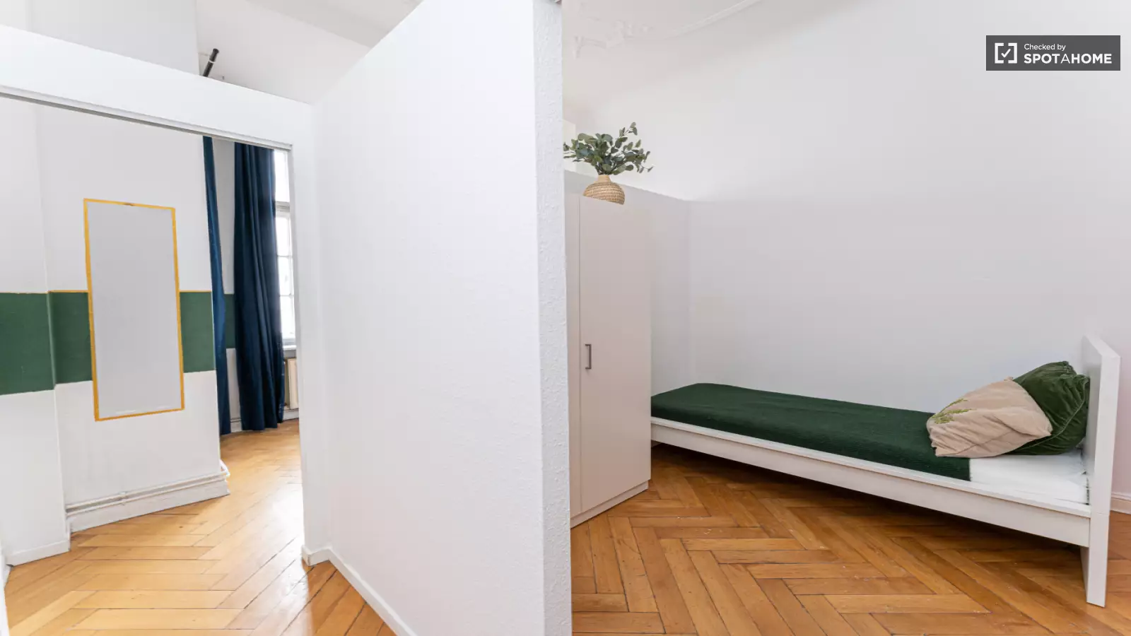Wohnung Rheinstraße in Berlin