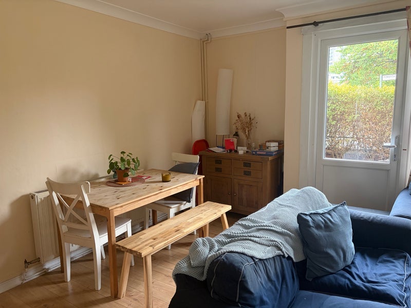 Room Forsyth Gardens in Greater London