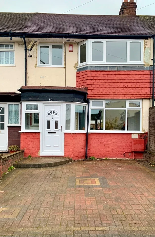 House Lytton Avenue in Greater London