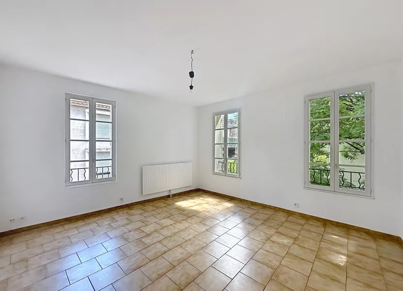 Flat Rue Limasset in Avignon