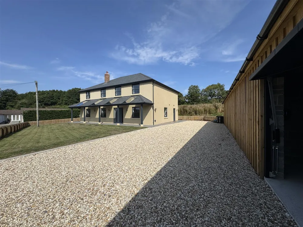 House Vicarage Hill in Chard