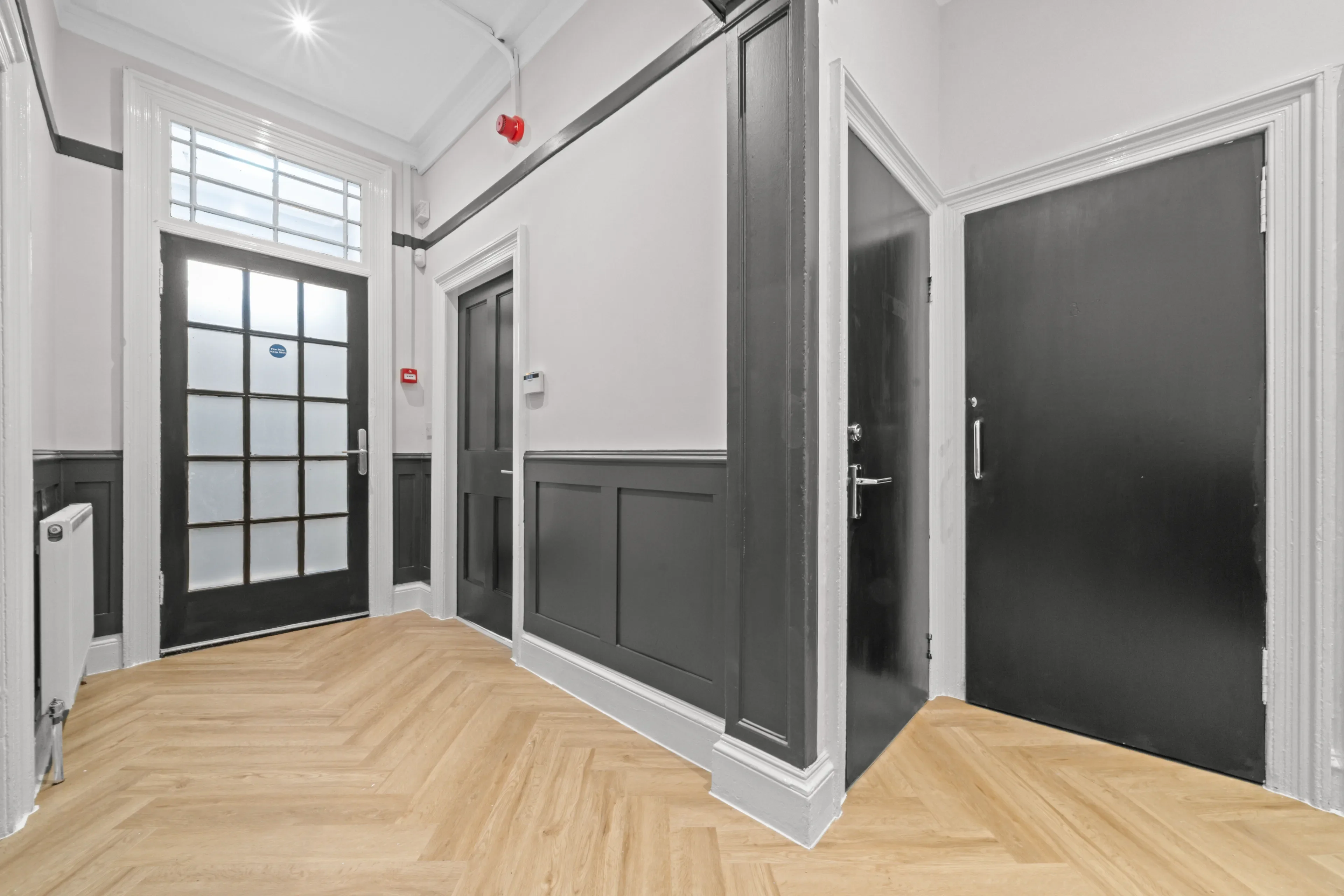 Flat Ardgowan Square in Greenock