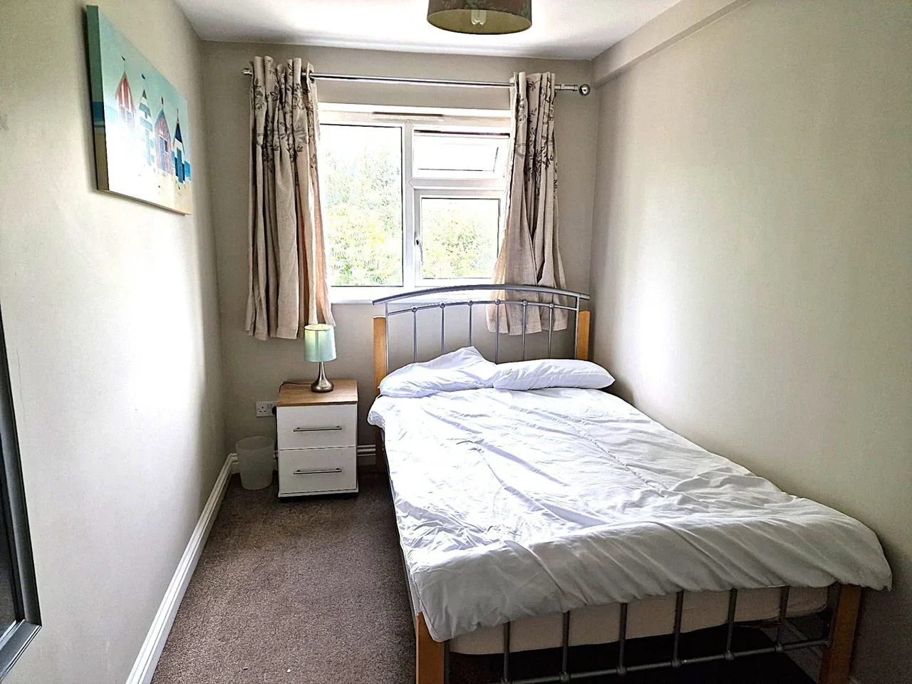 Room Denton Close in Kempston