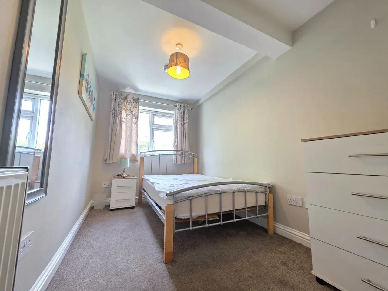 Room Denton Close in Kempston