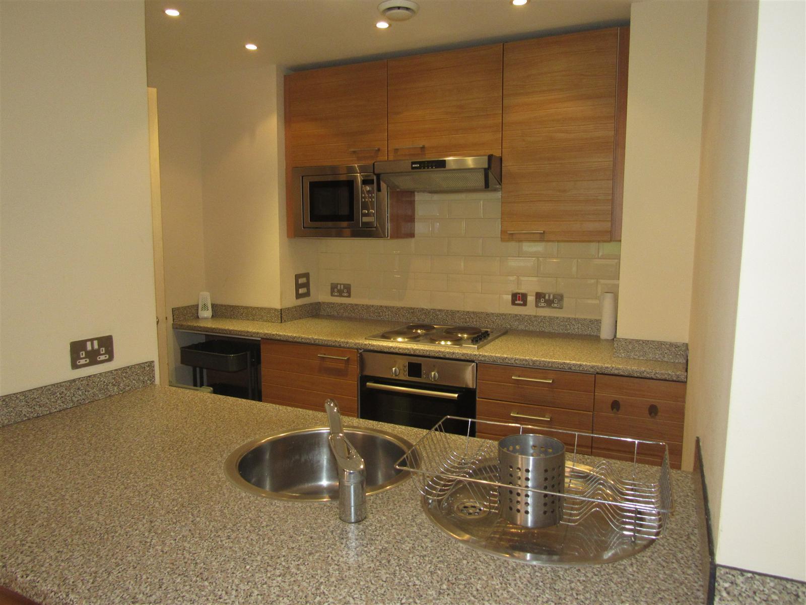 Flat Lower Ormond Street in Manchester