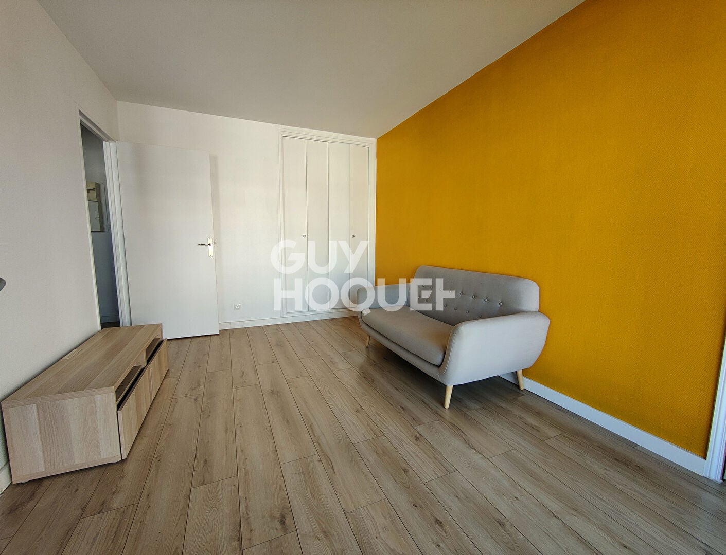 Appartement Place de la Gare de Courbevoie à Courbevoie