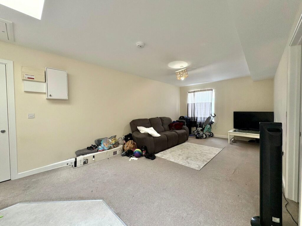 Flat Bakehouse Mews in Rushmoor