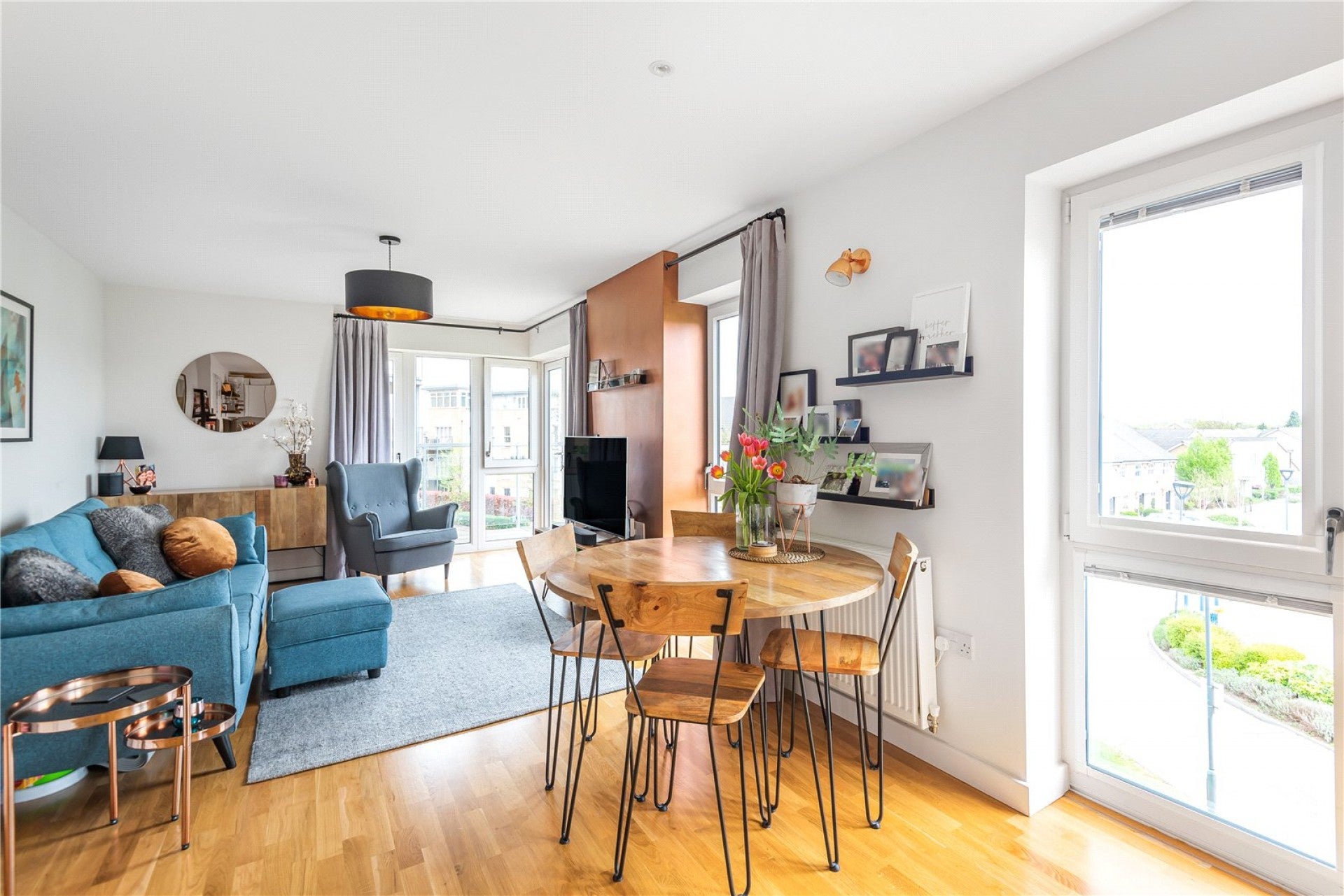 Flat Pennyroyal Drive in Greater London