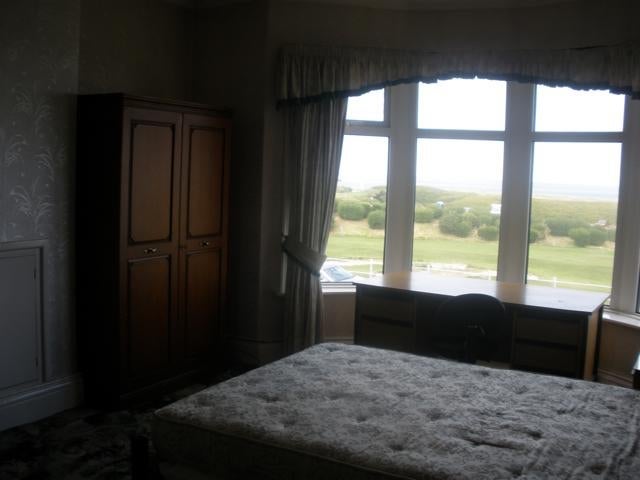 Room Burns Road in Borough of Wyre