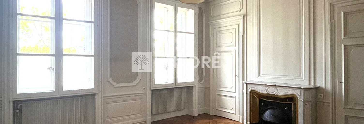 Flat Quai du Docteur Gailleton in Lyon