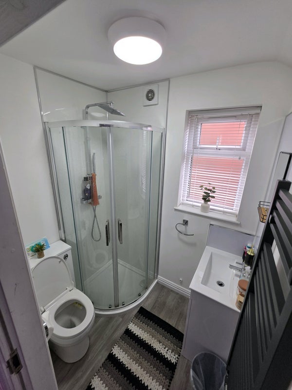 Room Metchley Lane in Birmingham