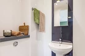Room Alscot Road in Greater London