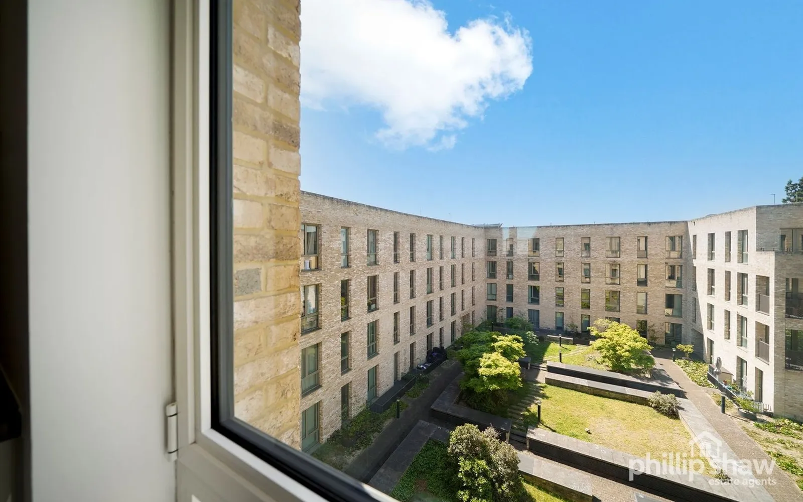 Flat Lacey Drive in Greater London