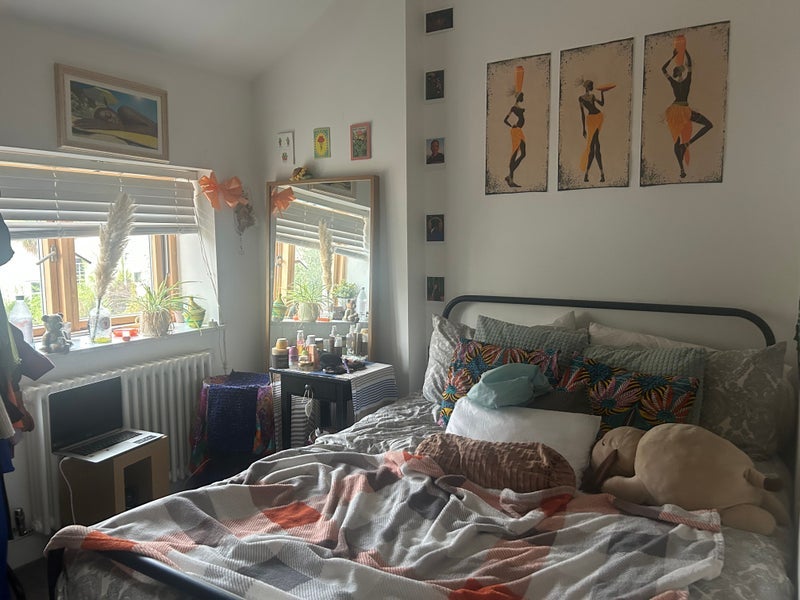 Room Sydenham Lane in Bristol