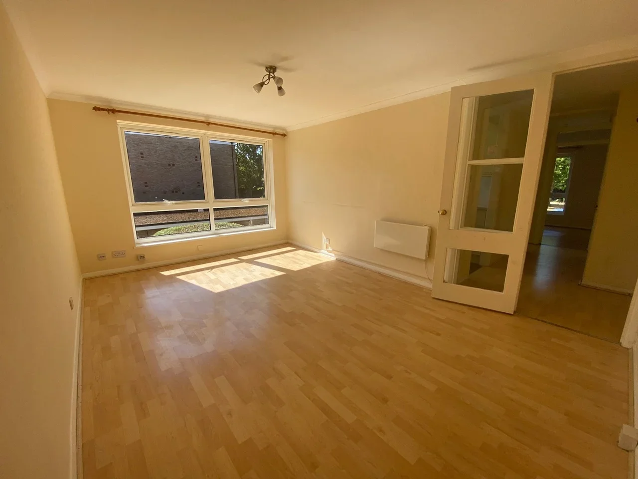 Flat Upton Dene in Greater London