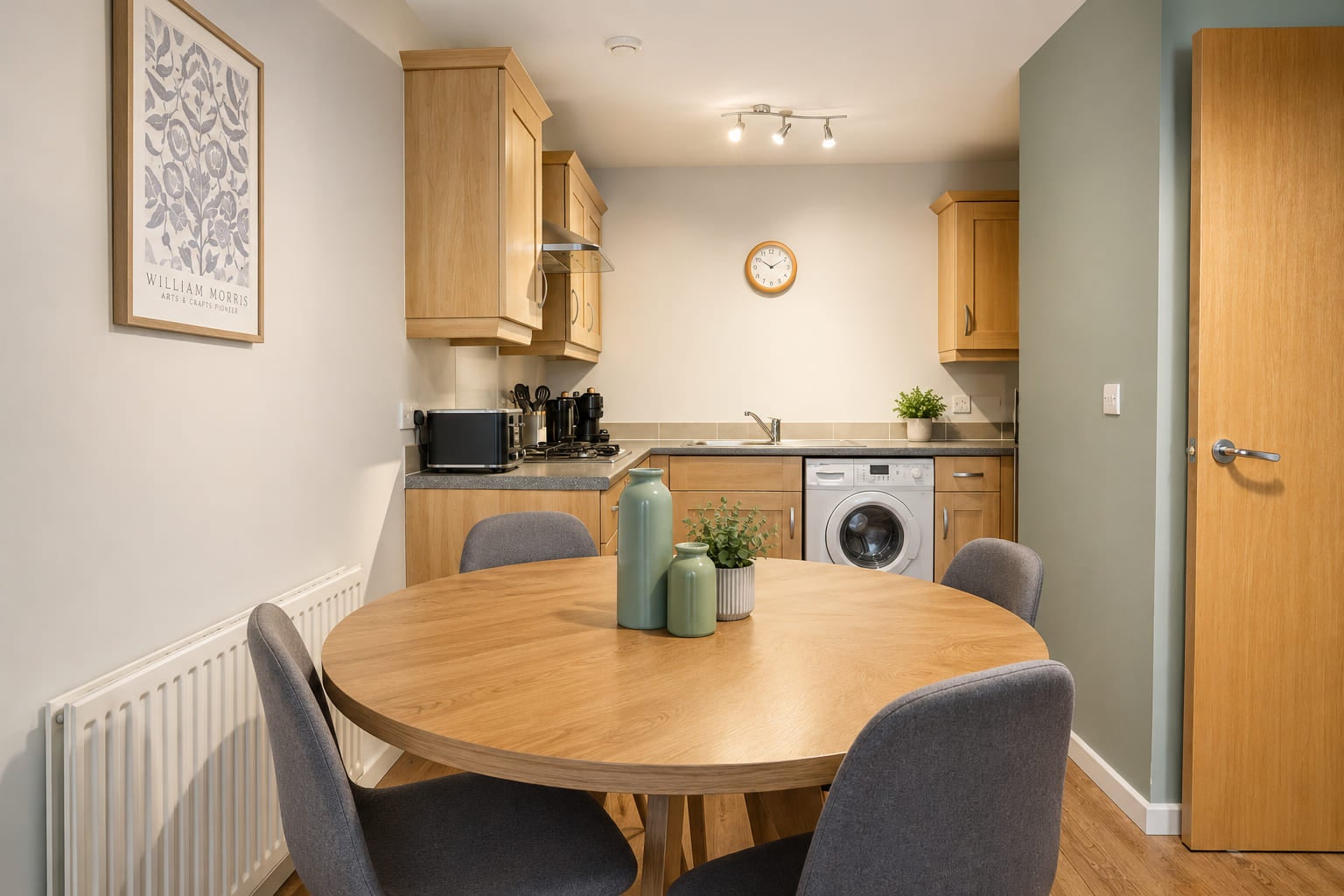 Flat Canons Way in Bristol